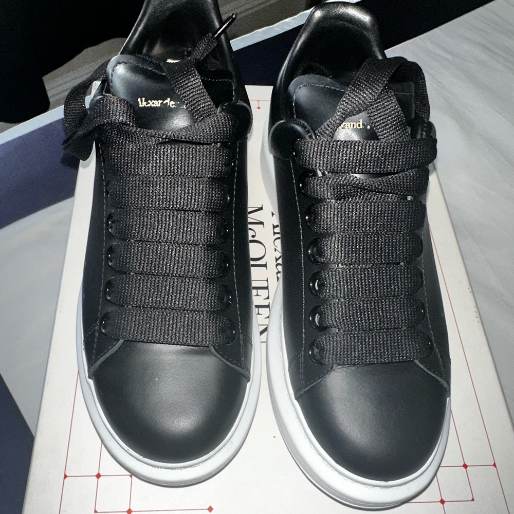 Alexander McQueen Sneakers